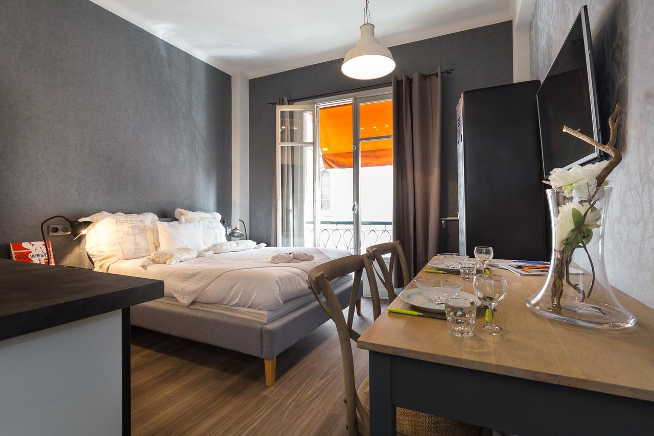 Azur City Hotel Nizza Esterno foto